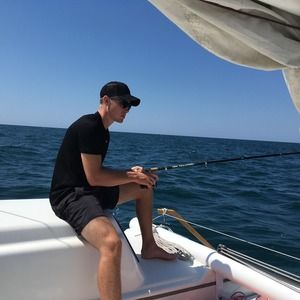 Meet your Posher, Cade